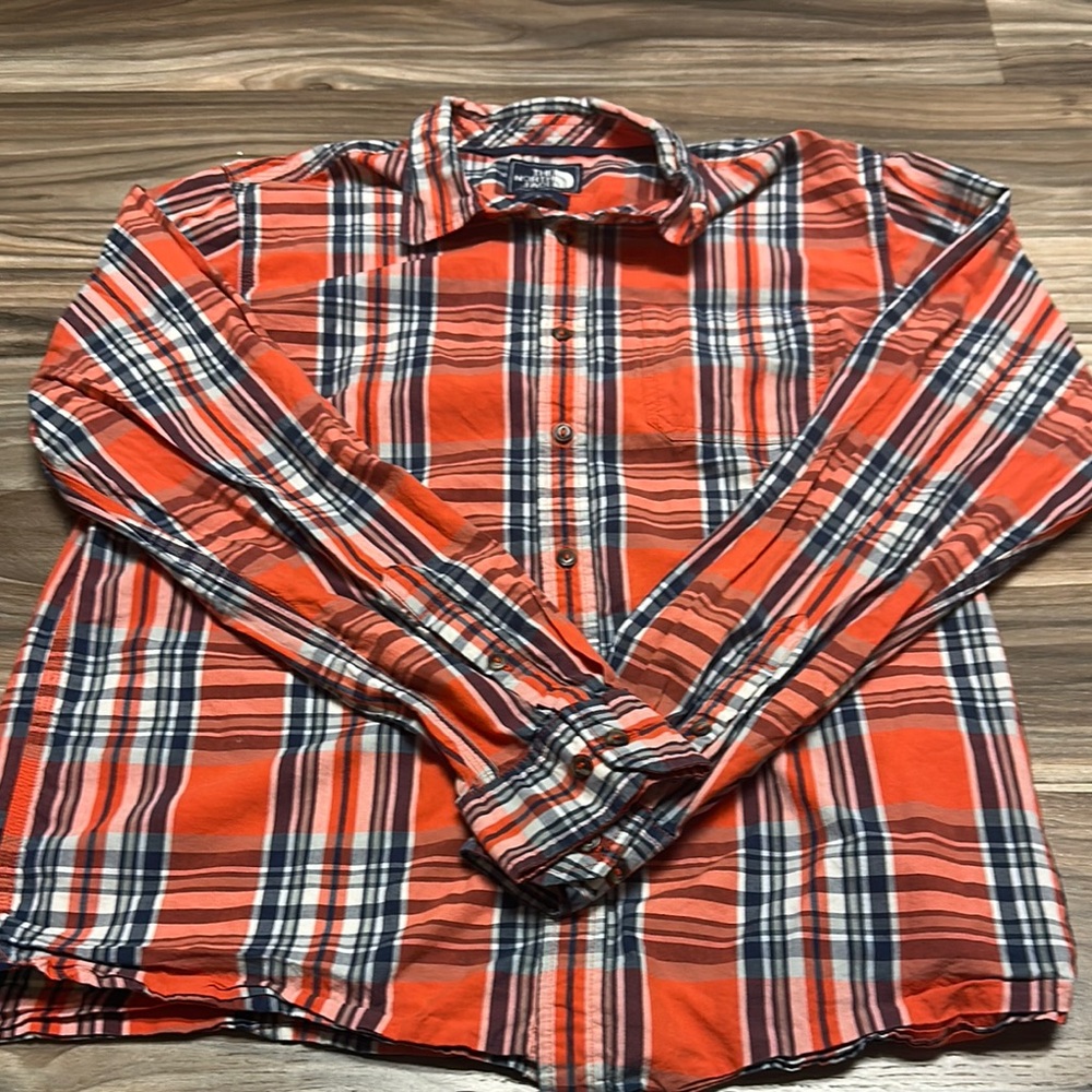 The North Face Shirt Mens Medium Orange Plaid Long Sleeve Button Outdoor Logo